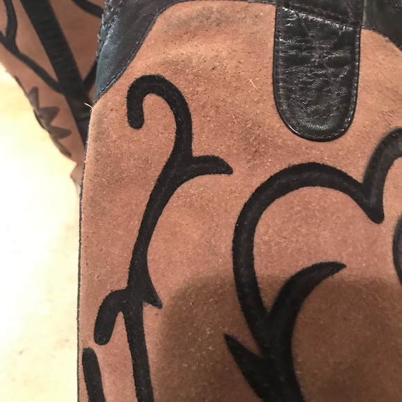 Beautiful Paola Leather and Suede Fancy Boots - Picture 7 of 8